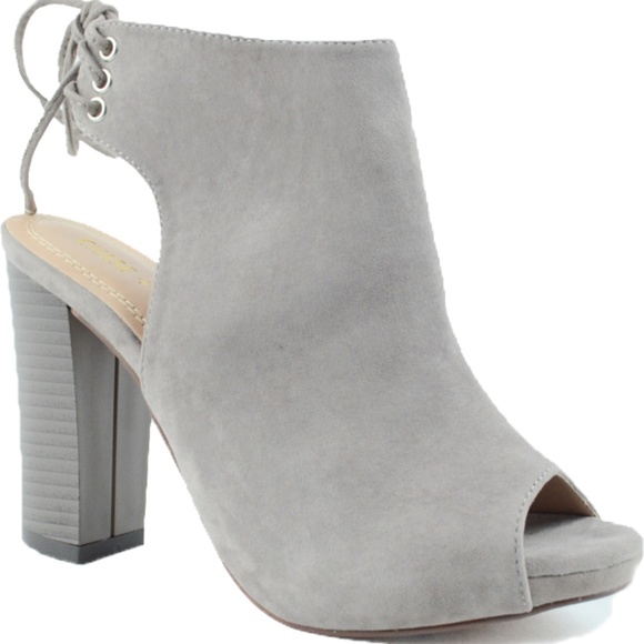 Chase + Chloe Shoes - 🐣 Women's PEEP TOE  SUEDE CHUNKY HEELS